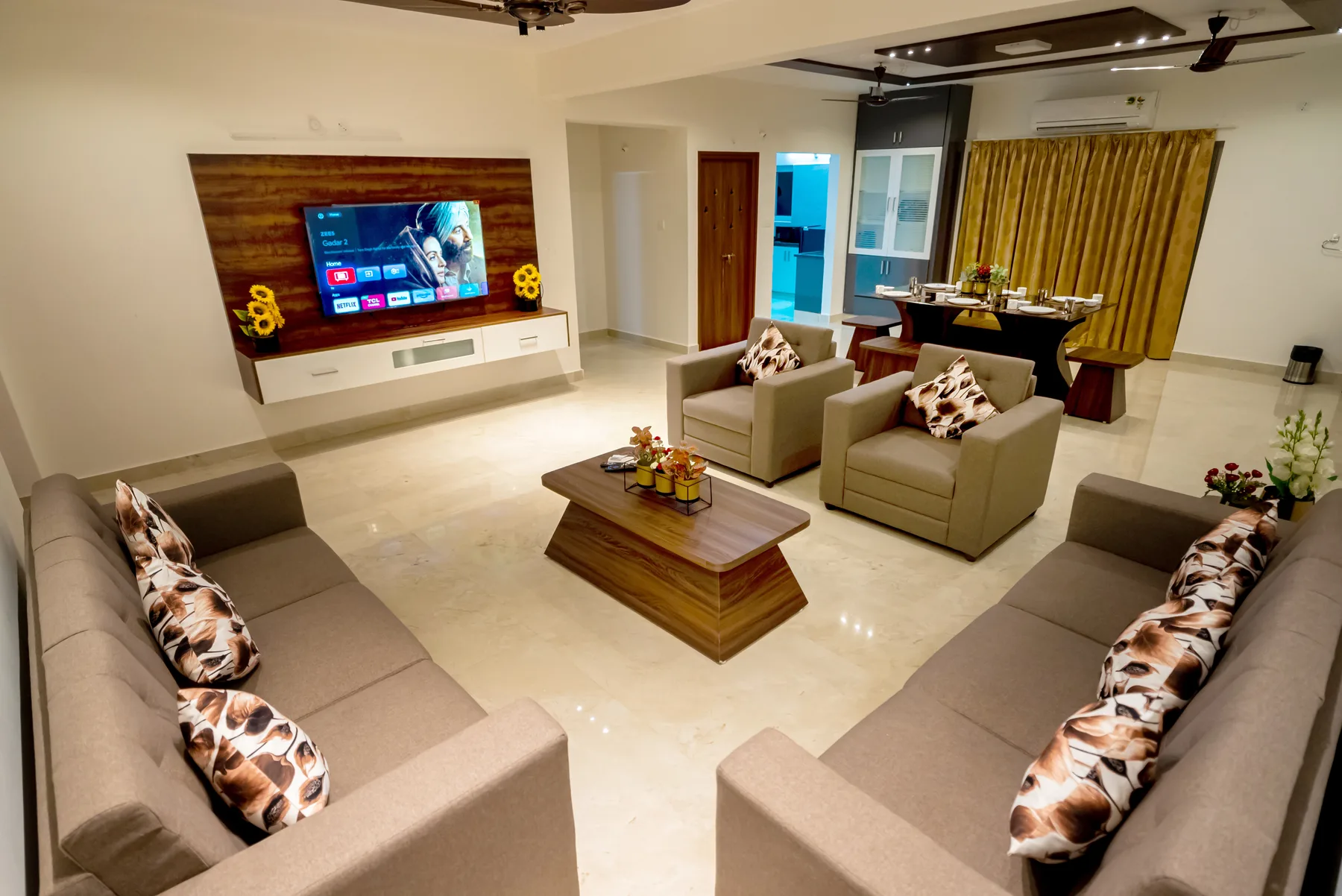 Spacious air-conditioned living room at Mahas Vrindavan in Tirupati